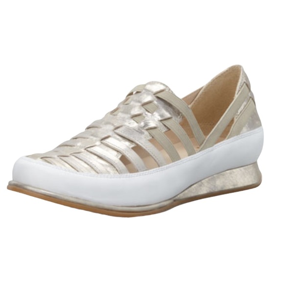 Stuart Weitzman Move In Strappy Elastic Sneaker - Picture 6 of 12